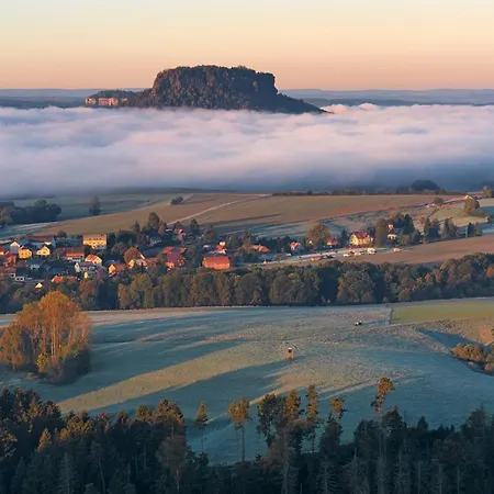 Ferienhaus Zum Liliensteinblick Holiday home *