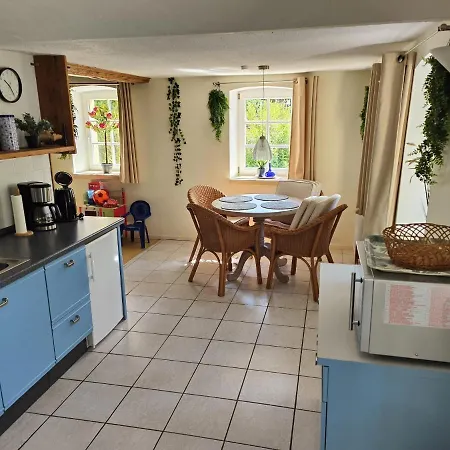 Ferienhaus Zum Liliensteinblick 度假居